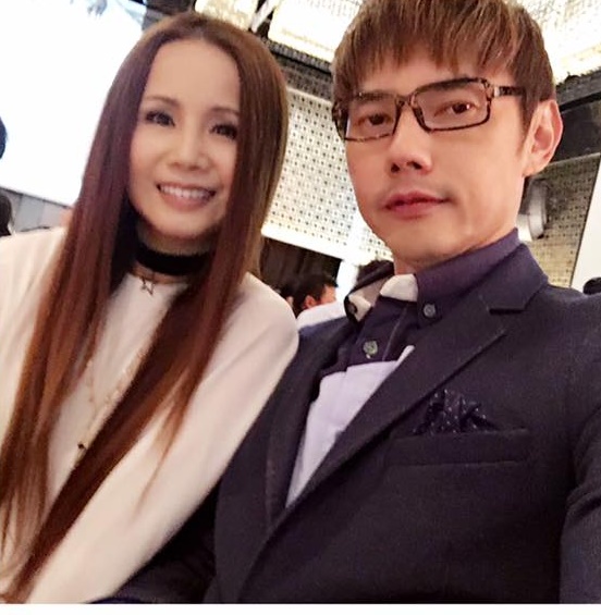 包偉銘超寵妻「太太衣服佔2房」家裡她最大　夫妻昔合體搶下「7位數代言」理財有方賣房賺夠本