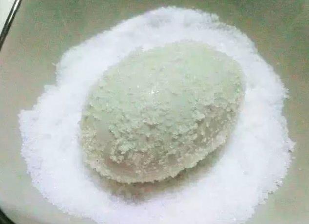 阿嬤用了40年的配方「3分鐘教會你快速醃咸鴨」蛋7天就能吃，個個蛋黃噴香流油