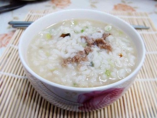 我懷孕婆婆過來做飯，想學婆婆煮粥方法，推開廚房門，我決定離婚