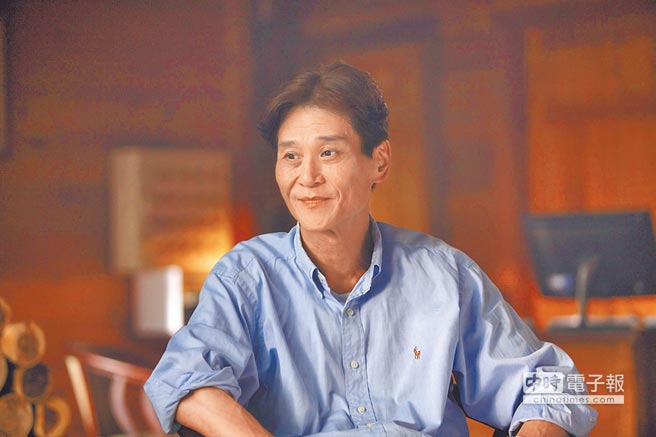 喜翔敗光家產悔半生！ 盼「為演員爸」奪金馬與狄鶯姊不婚生子　分手小36歲女友「對方父母見我就哭」