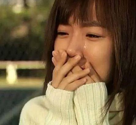 我遠嫁每月給父親寄3千，老鄉說父親上街撿垃圾，匆匆趕回愣了