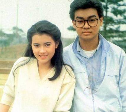 54歲劉青雲近照,從小被父母嫌棄,妻子是工程師,百年後財產會捐贈