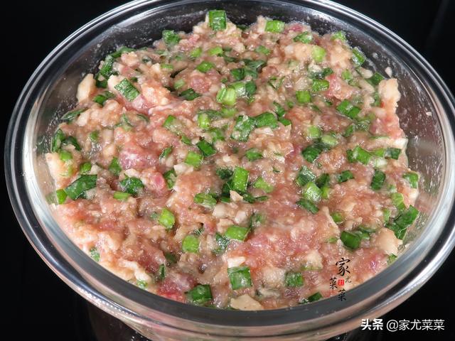 調餃子餡時，牢記加入「一樣東西」不管什麼餡的餃子都好吃不膩