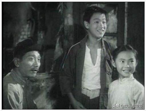 「一代影后」謝賢曾深愛、李連杰敬畏　如今她70歲滿頭白髮氣質卻像20多歲