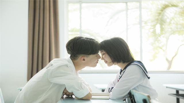 和男人相處，擁有三張「王牌」，才能被重視