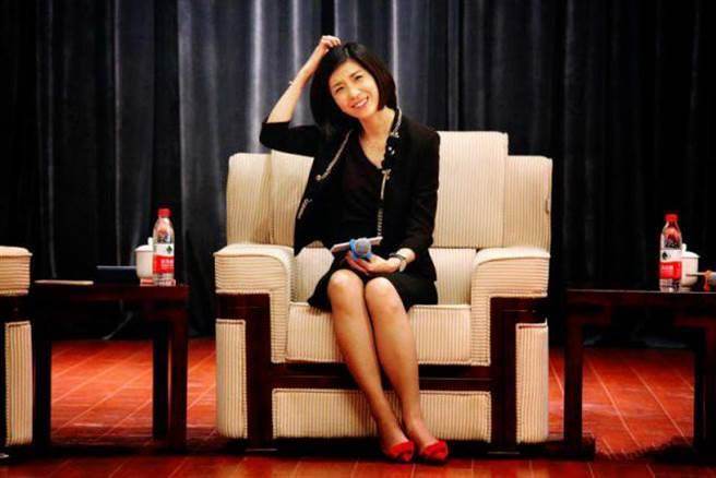 《離騷》如何翻英文？中國首席美女翻譯官「遇到總理講古詩詞」　下一秒「從容精準神翻譯」被讚爆