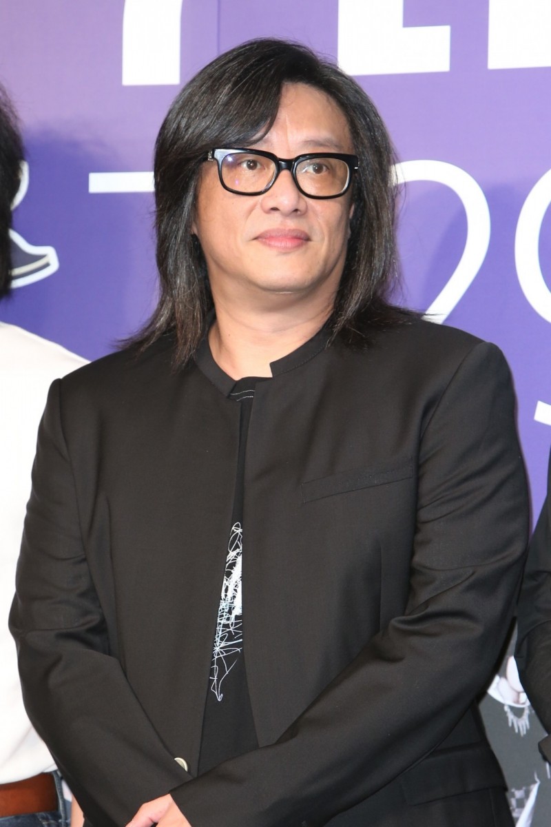 自幼成遺腹子!施文彬與母相依「不知父愛是什麼」 砸3500萬被笑傻「妻子不離棄」唱酬全交她