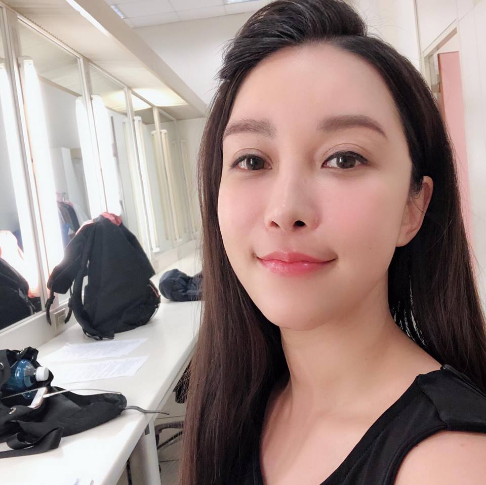 《金家》女星因外配媽媽遭歧視！老師膠帶封嘴嗆「來台搶男人」同學辱罵「傭人」：我漸漸麻木了