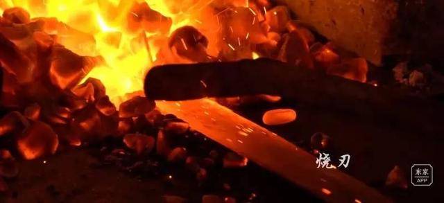 他造的三把劍，一把賣出高價，一把開創歷史，一把為金庸所邀