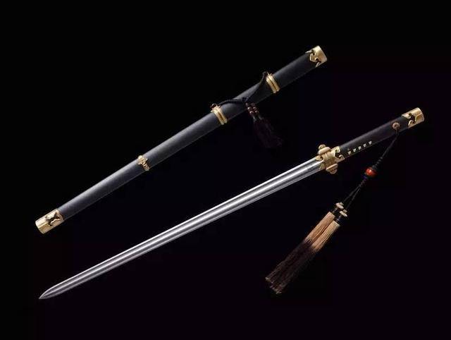 他造的三把劍，一把賣出高價，一把開創歷史，一把為金庸所邀