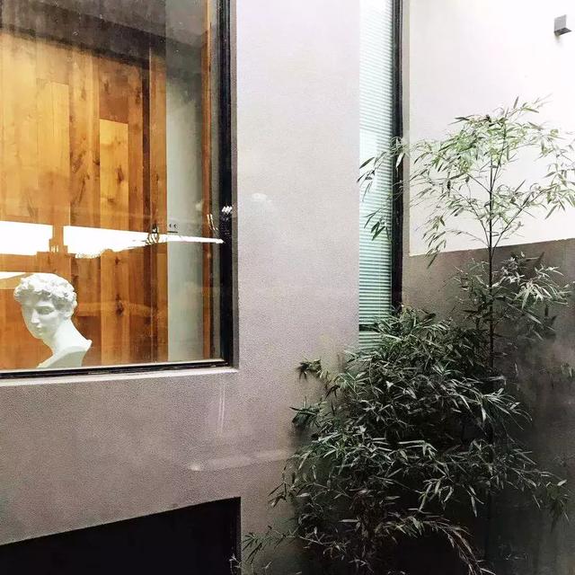 最理想的關係！獨生夫妻田中央蓋房「接雙方父母一起住」 一家七口生活全靠大聲呼喊