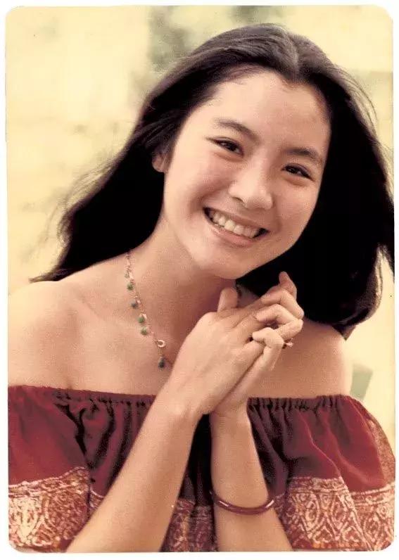 甩50億富二代，和1000億富豪戀愛15年不結婚，她比章子怡、張曼玉還要狂！