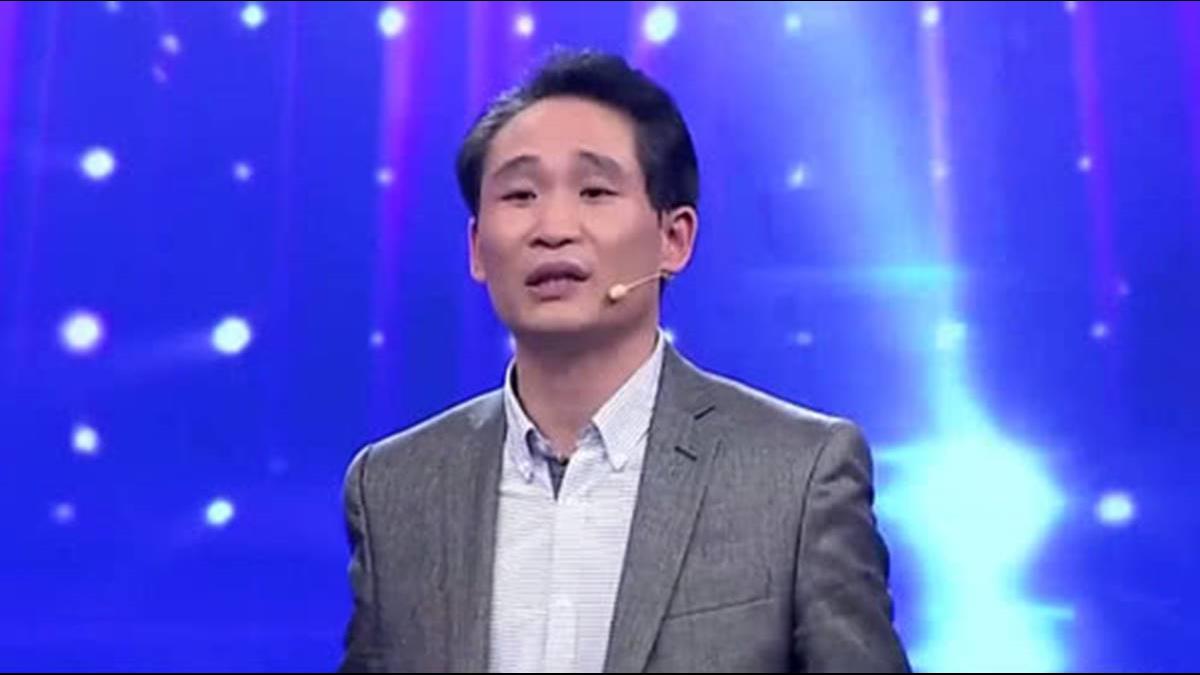 千萬倍奉還！朋友落魄潦倒「他立刻掏4600塊協助」 　 失聯32年後「竟獲贈4600萬金店面」
