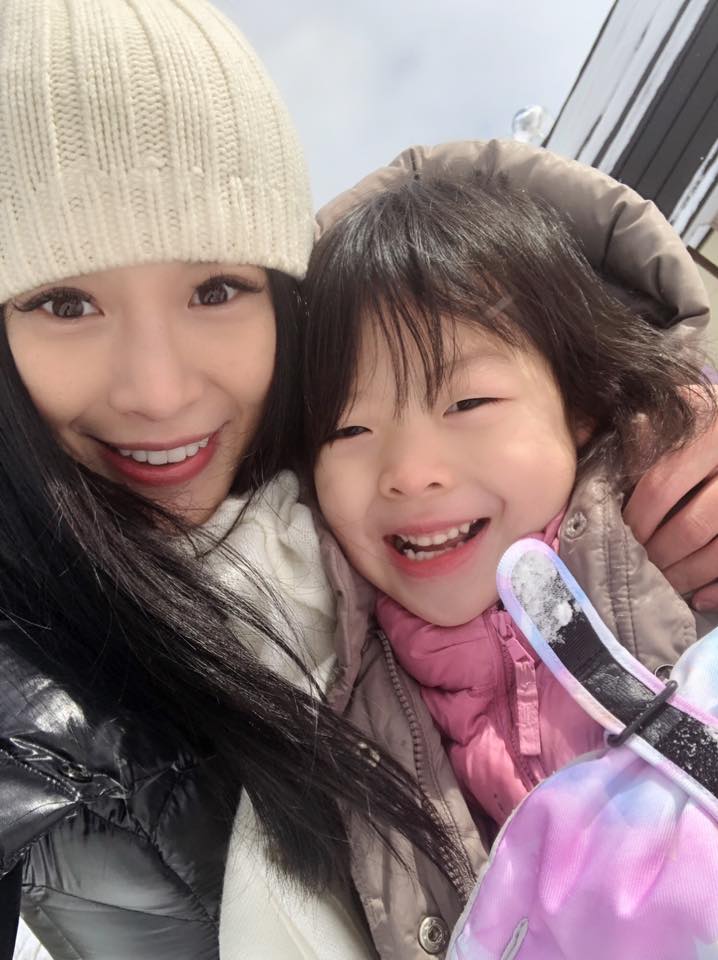老師傳訊息「女兒在學校哭了」！艾莉絲一看竟是「超暖禮物」眼眶紅了  網友全淚讚：媽媽的付出孩子都懂