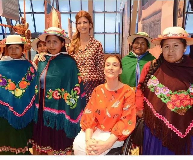 甩身價30億豪門，又嫁130億「最帥總統」35歲離過婚，還帶著孩子的她憑什麼？