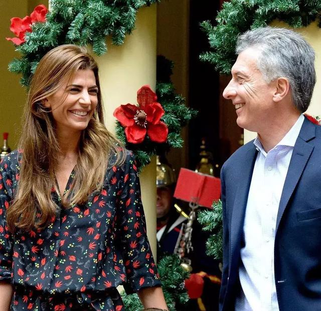 甩身價30億豪門，又嫁130億「最帥總統」35歲離過婚，還帶著孩子的她憑什麼？