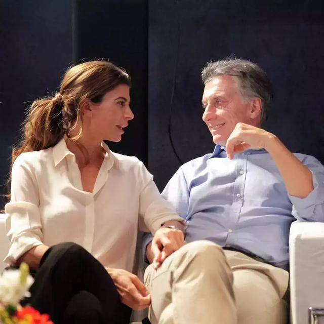 甩身價30億豪門，又嫁130億「最帥總統」35歲離過婚，還帶著孩子的她憑什麼？