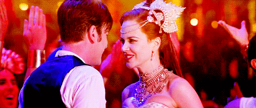 甩身價30億豪門，又嫁130億「最帥總統」35歲離過婚，還帶著孩子的她憑什麼？