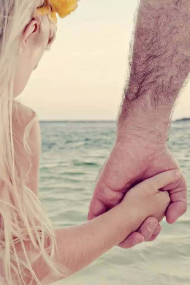 這輩子最慶倖的就是，我有一個女兒，希望我女兒一直平安快樂健康，有女兒的媽媽認同嗎？