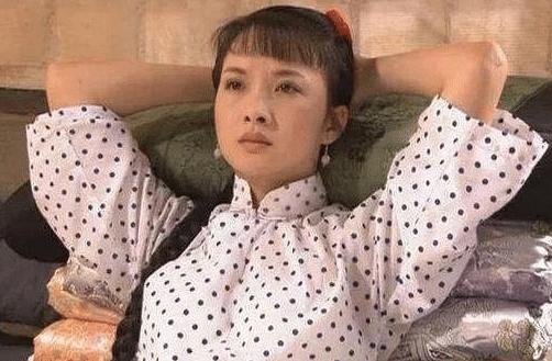 為拍戲不生孩子!「大11歲老公」全心支持無怨言 終於「41歲高齡得子」如今一家三口甜蜜