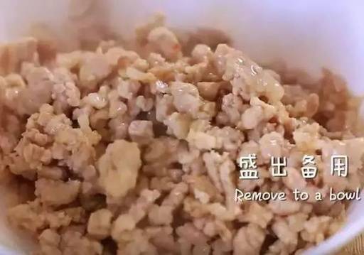 「洋蔥+蘋果」持續吃7天「甩掉贅肉和雀斑」對消脂和抗衰老也有幫助