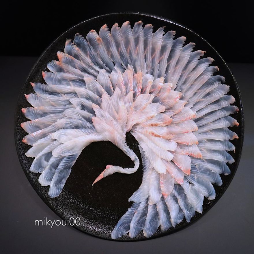 日本爸爸為哄兒子吃飯「把生魚片變成夢幻畫作」！看到神話中「史詩級巨龍」30萬人讚爆：捨不得吃