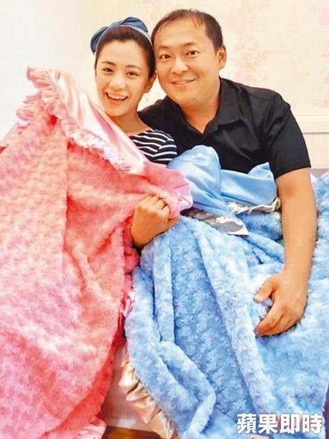 婚變2年破冰!外遇夫住院「柯以柔主動私訊他」 她違規駕駛「返回4000萬元新家」過單親生活