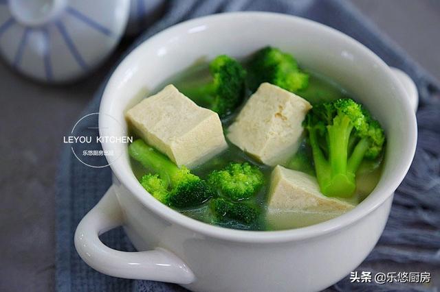  填飽肚子還不會長胖！3月減肥常吃這道「清淡減脂的瘦身餐」大肚腩慢慢變小