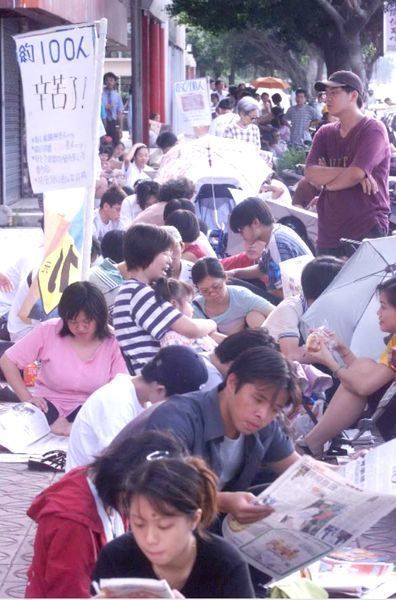 20年前「麥當勞無嘴貓」全台夯到翻　曾狂賣1200萬隻「二手市價飆超高」網驚呼：快翻出來賣！