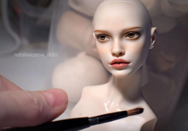 火爆ins的俄羅斯手工女!她製作的洋娃娃顏值碾壓好萊塢頂級美女,「衣服穿搭」更是全網爆讃!