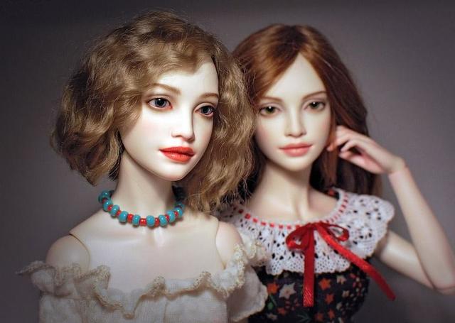 火爆ins的俄羅斯手工女!她製作的洋娃娃顏值碾壓好萊塢頂級美女,「衣服穿搭」更是全網爆讃!