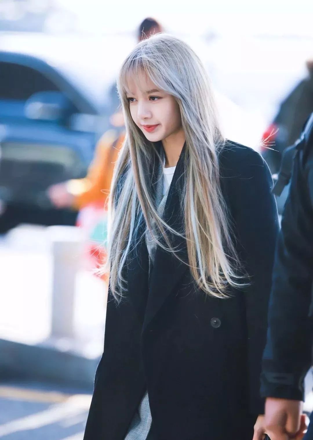 力壓周子瑜、石原里美，登頂亞太區最美Top1， 被稱為「人間芭比」的她究竟有多迷人？