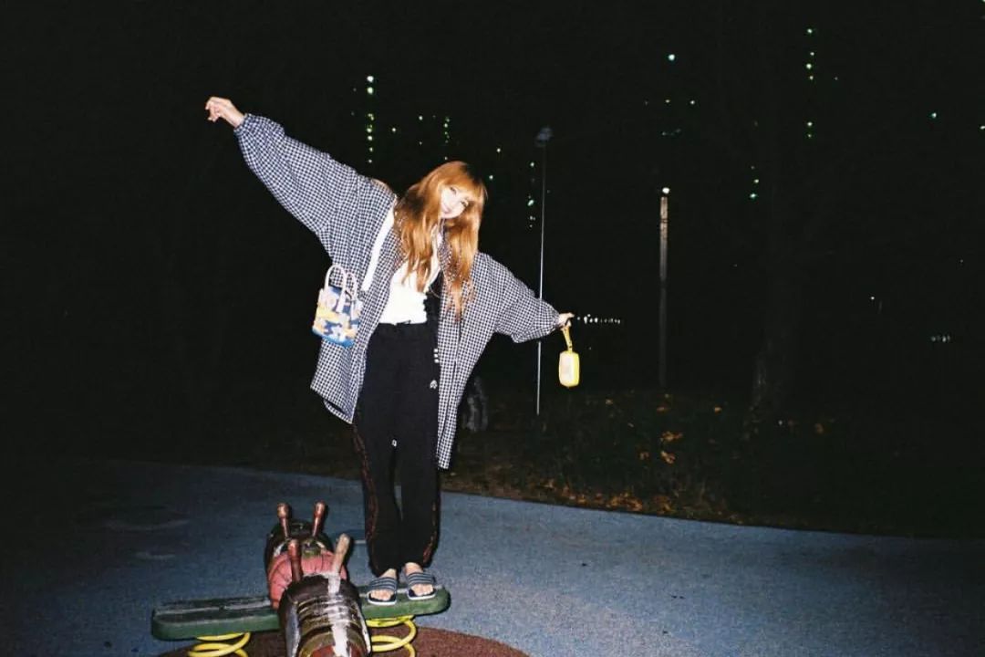 力壓周子瑜、石原里美，登頂亞太區最美Top1， 被稱為「人間芭比」的她究竟有多迷人？