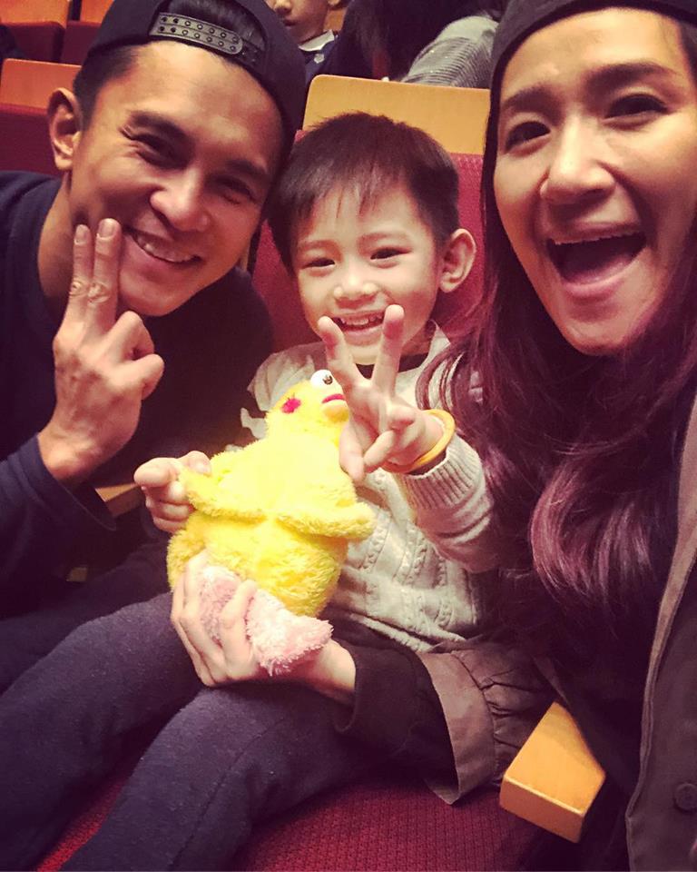 愛家好男人！Terry婚前允諾「絕不讓妳和孩子餓到」羅美玲點頭嫁　「總讓她先洗澡」包辦所有家務超寵妻小