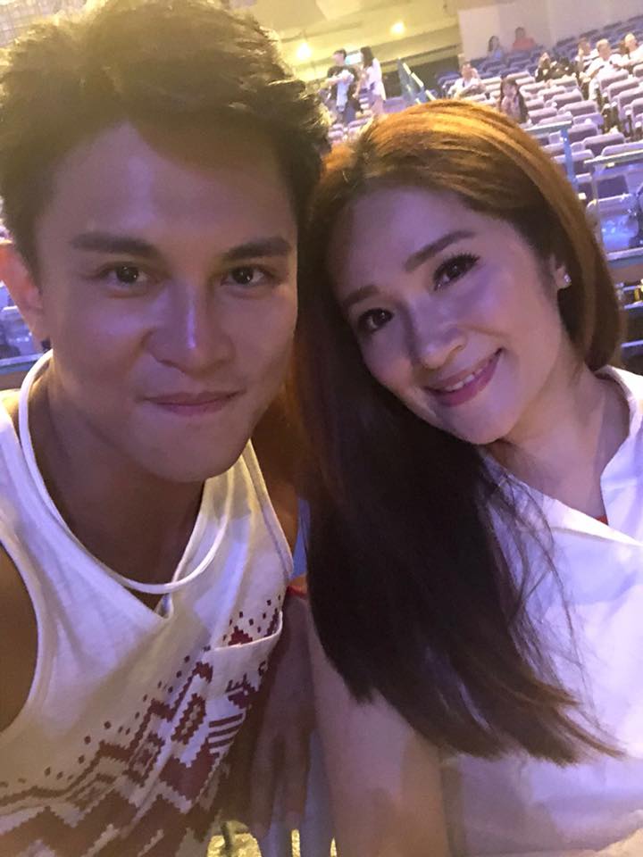 愛家好男人！Terry婚前允諾「絕不讓妳和孩子餓到」羅美玲點頭嫁　「總讓她先洗澡」包辦所有家務超寵妻小
