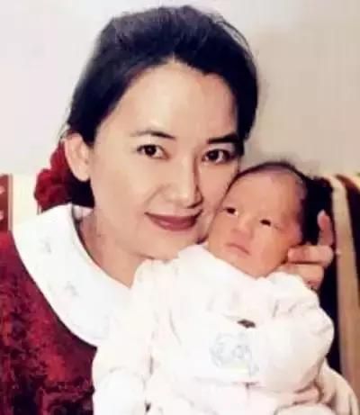 她貌美如林青霞…曾讓台北黑幫「願意金盆洗手」 拍戲遇難後重生成勵志女神