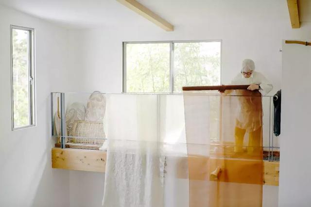 76歲奶奶親手打造「400m²廚房」！她用「人生最後的禮物」感受活著  無憾燦笑：老了也別困住自己