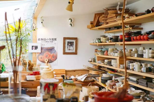 76歲奶奶親手打造「400m²廚房」！她用「人生最後的禮物」感受活著  無憾燦笑：老了也別困住自己