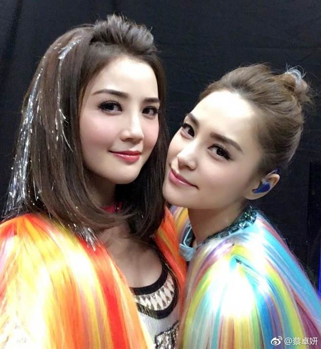 分手最佳典範！阿Sa「同一天內宣布結婚和離婚」震撼兩岸　9年後首曝「離婚真相」：是永遠的朋友