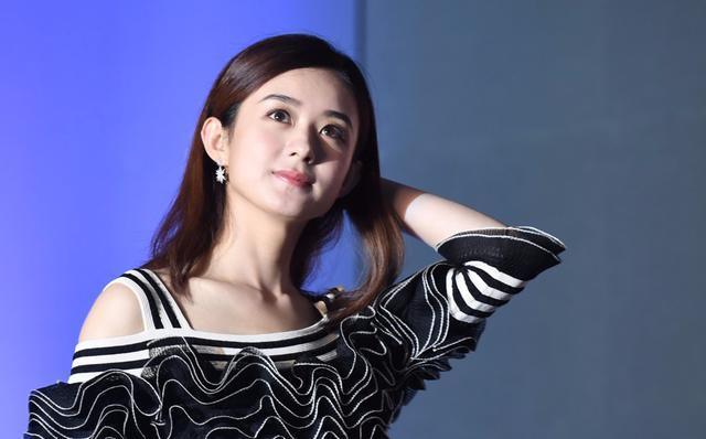 馮紹峰首談當爸感受:孩子一鬧趙麗穎就哭,哄完孩子哄妻子!