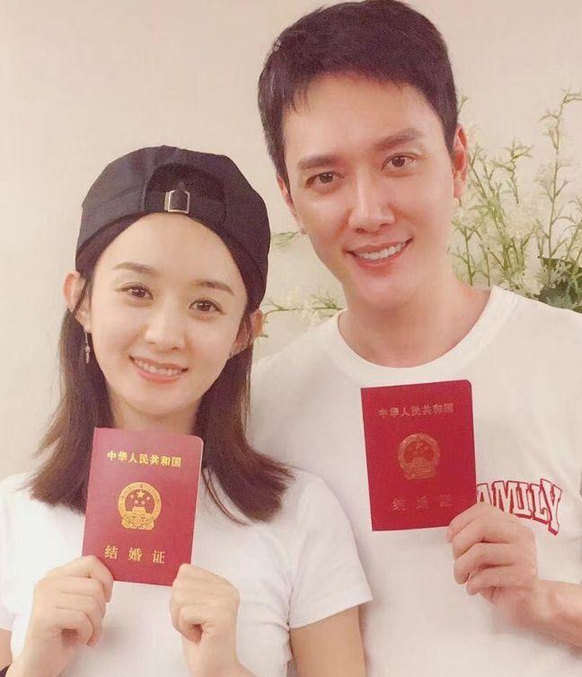 馮紹峰首談當爸感受:孩子一鬧趙麗穎就哭,哄完孩子哄妻子!