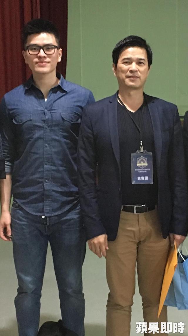 李興文娶初戀「淚謝老婆把家顧好」至今恩愛30年　和女星拍親密戲「拜託老婆來盯場」私下超寵妻