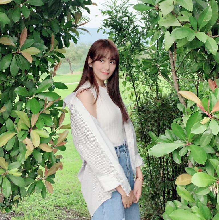 《甘味》雨荷長大了！演《炮仔聲》變超正台語卻不輪轉　爆料王宇婕「私下樣貌」：最敬佩的演員　　