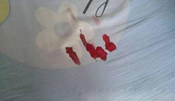 帶女友回家過夜！隔天床單一片紅「超尷尬」　男友爸撞見「神隊友超暖救援」萬人讚翻：可以嫁了