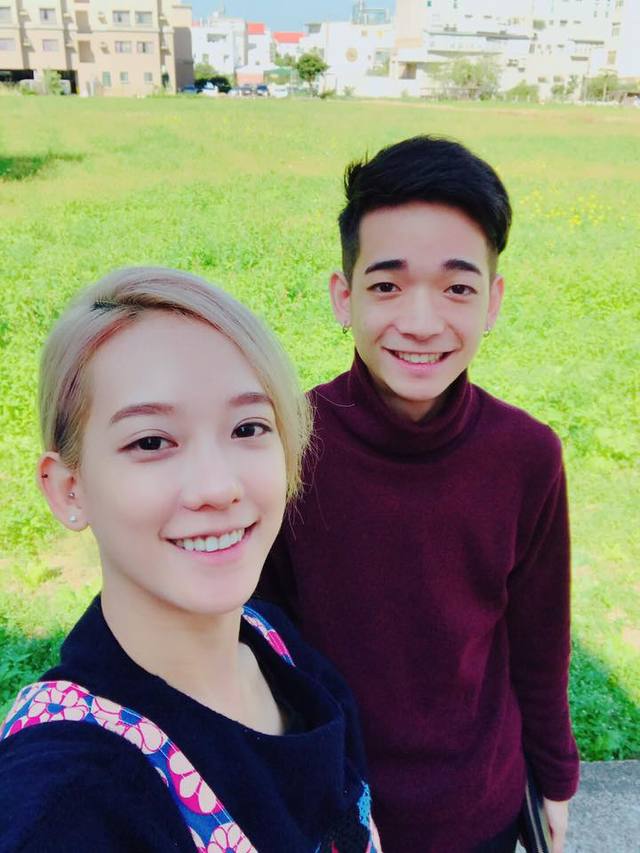 白髮人送黑髮人！孟耿如弟弟「在家中走了」得年23歲　離開前「留最後訊息給女友」全家人淚崩