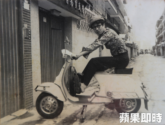 秀場到雞場不放棄！「資深藝人脫線」年過半百打造王國   牽手「60年糟糠之妻」穿上婚紗淚謝不離不棄