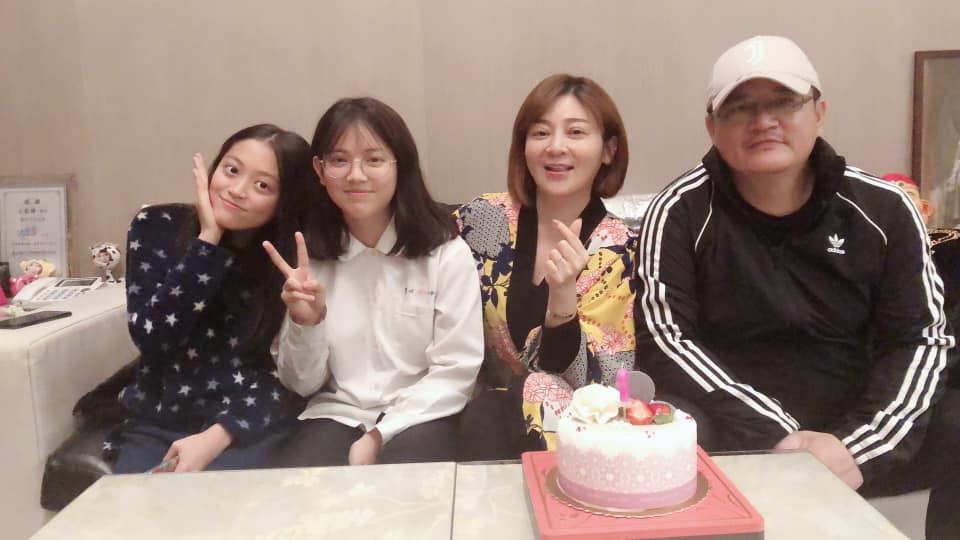 不忘17歲提拔恩！王彩樺「救朱玲蒂一條命回報」患難見真情　淚崩憶「30年姊妹情」：沒她不能活
