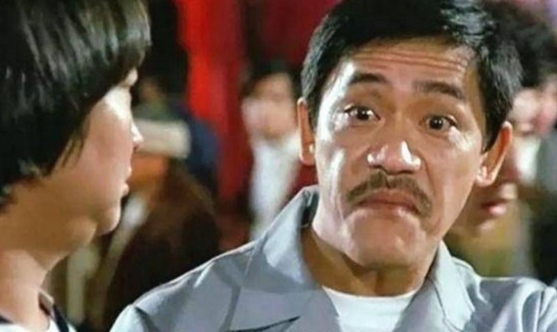 身家35億！香港男星「拍1部戲買1棟樓」錢多到花不完　兒子想婚「卻被女方爸媽嫌窮」