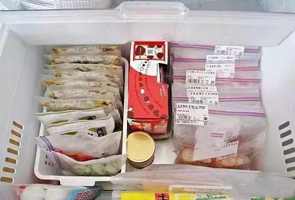 不管解凍什麼肉，都別用水泡！大廚教我「4招」，6分鐘搞定冷凍肉！ 
