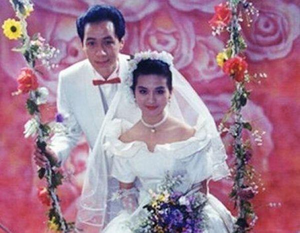 失婚後遇見幸福！她比現任丈夫大8歲「恩愛26年」　「膝下無子女」今64歲依舊有少女感